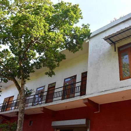 Green Mart Family Rest أنرادابورام المظهر الخارجي الصورة